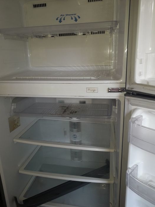 Продам холодильник Samsung