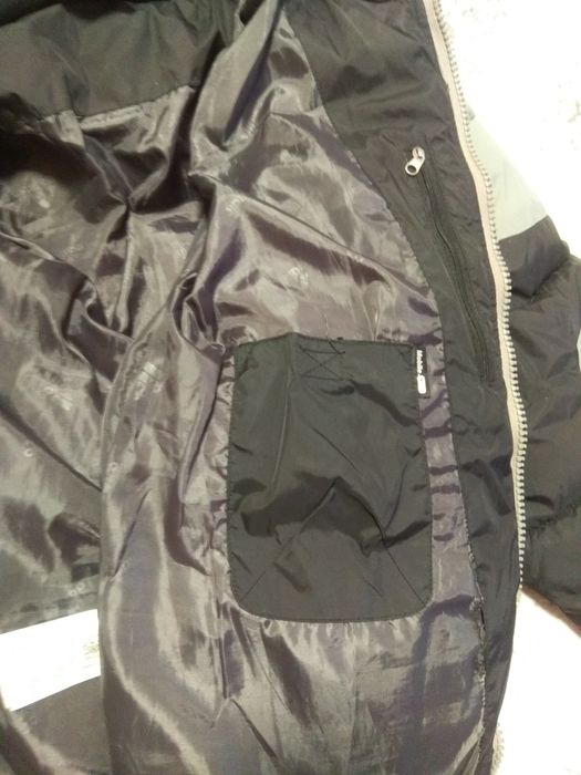 Продам подростковую куртку Adidas