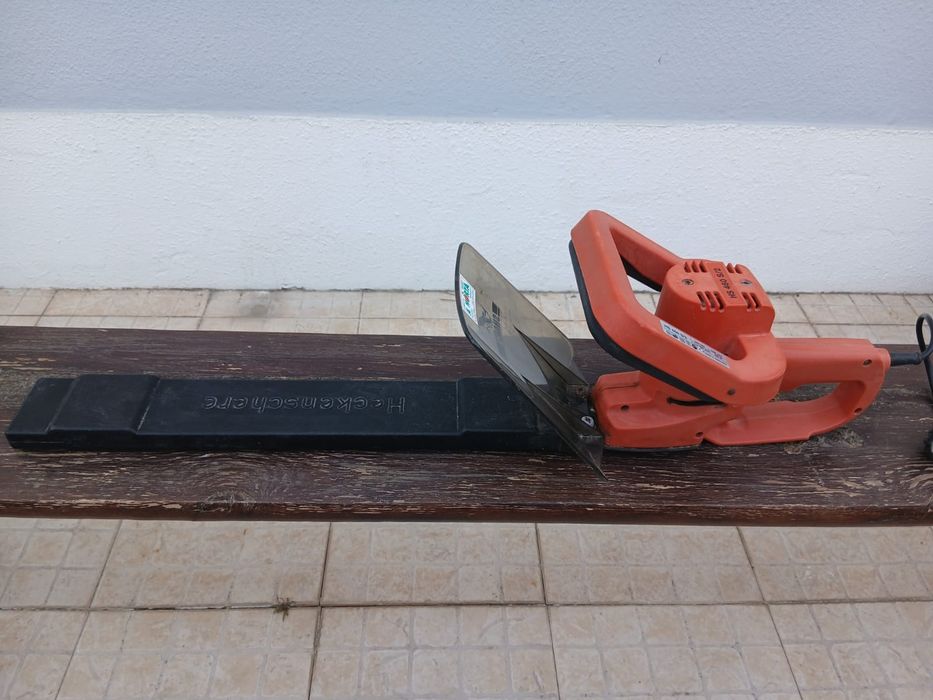 Conjunto de Jardinagem (Corta Sebes, Soprador e Corta Relvas)