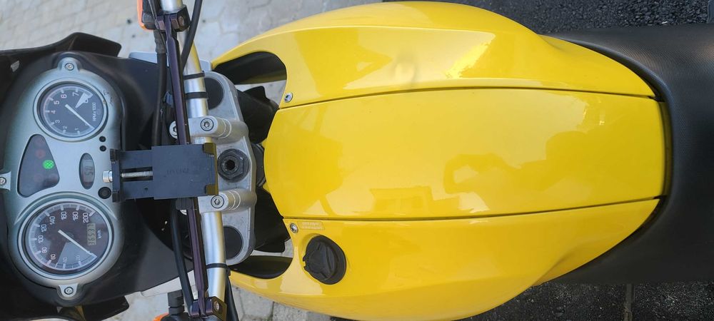 BMW F 650 GS Amarela