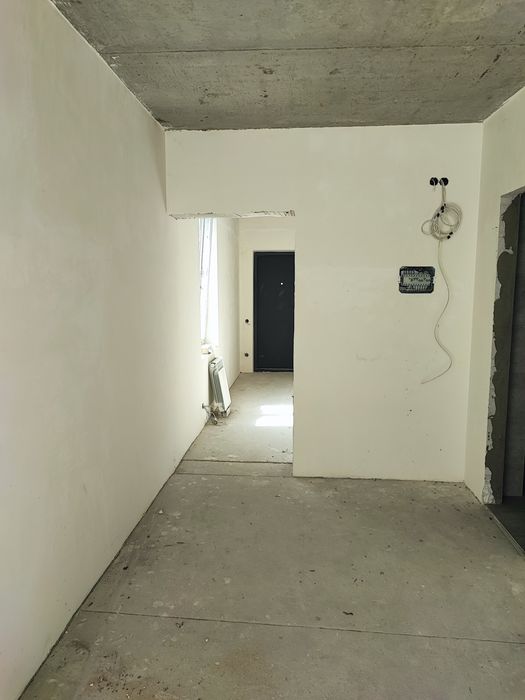 Продаж 2 -х кімнатної квартири в новобудові на Тарашанському масиві