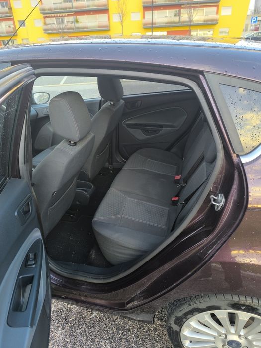 Ford fiesta 1.25 Titanium full extras