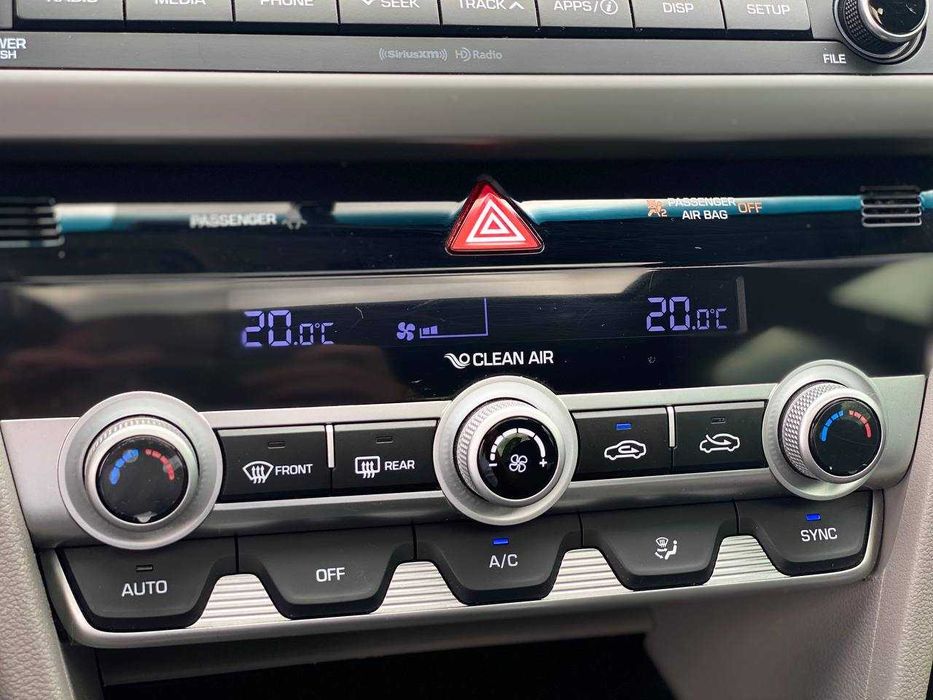 Hyundai Elantra 2018