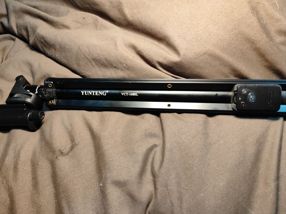 Штатив-монопод Yunteng 2 метри + LED світло + Пульт + Чохол