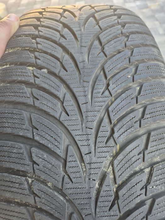 Nokian 225/55r16
