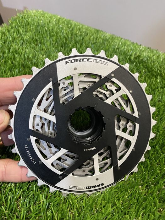 Cassete sram force E1