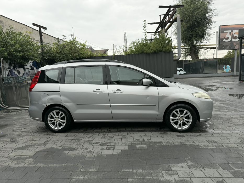 Мазда 5 2006року