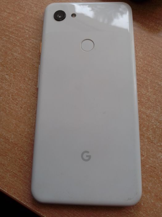 Розбір  pixel 3a xl, mi 9 t та інші