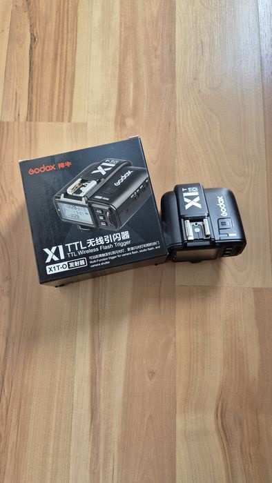 Emissor de Rádio TTL GODOX X1T-O p/ Olympus