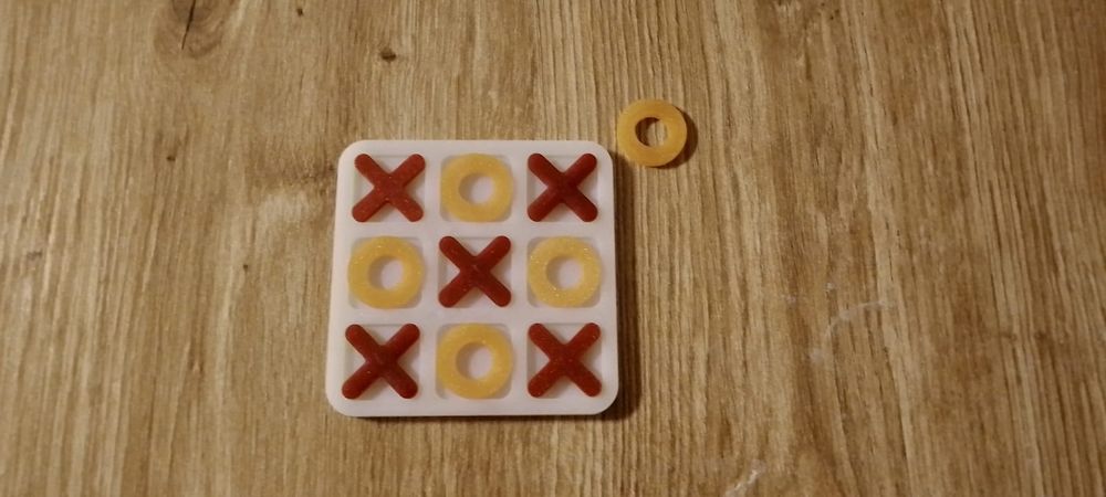 Jogo do galo em Resina