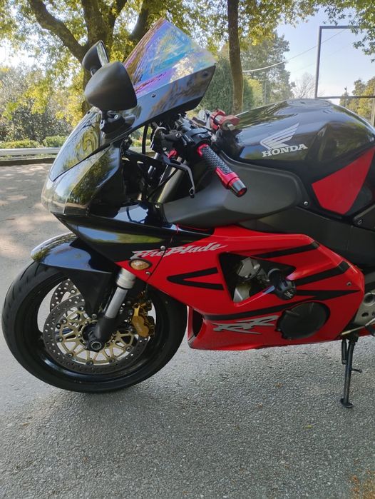 Honda CBR 900 (954)