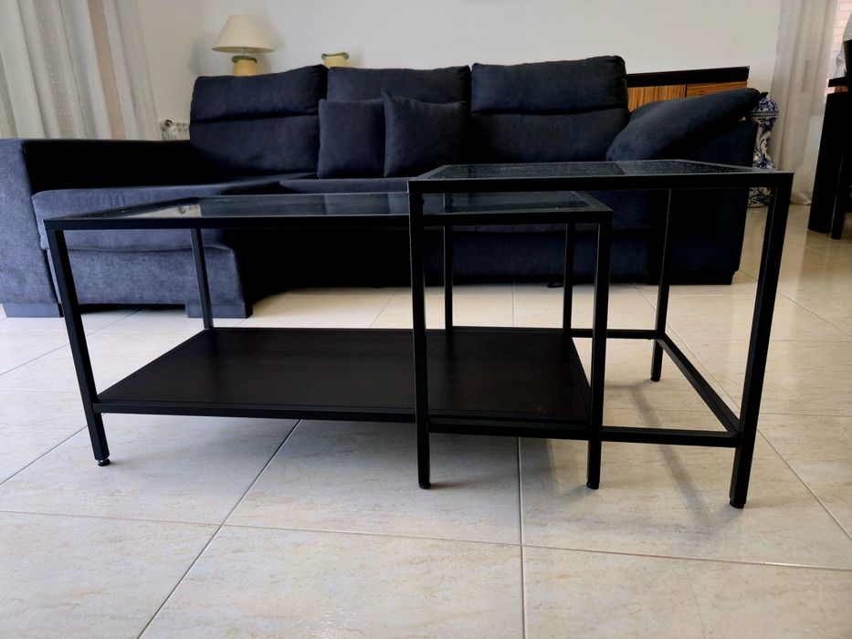 Conjunto 2 mesas centro  IKEA VITTSJÖ em vidro