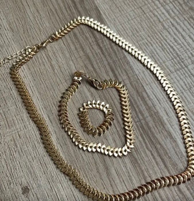 Zestaw Komplet Biżuterii Naszyjnik Bransoletka Pierścionek