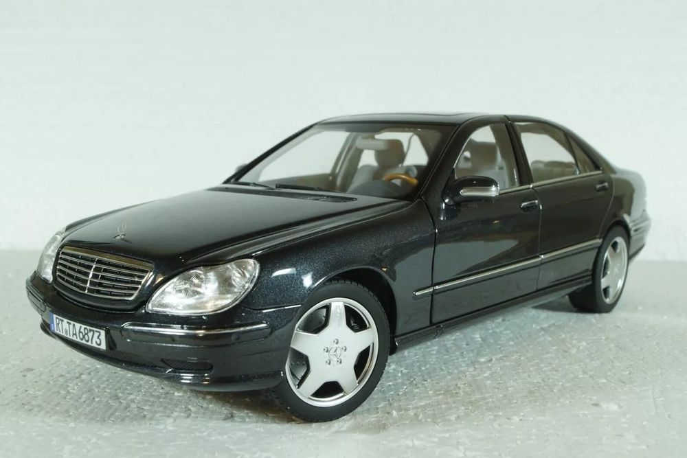 Norev 1:18 Mercedes-Benz AMG S 55 V220 99/02