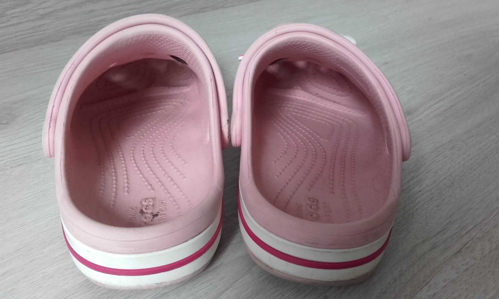 Klapki Crocsy ok. 30 (C13) oryginalne różowe Kozanów