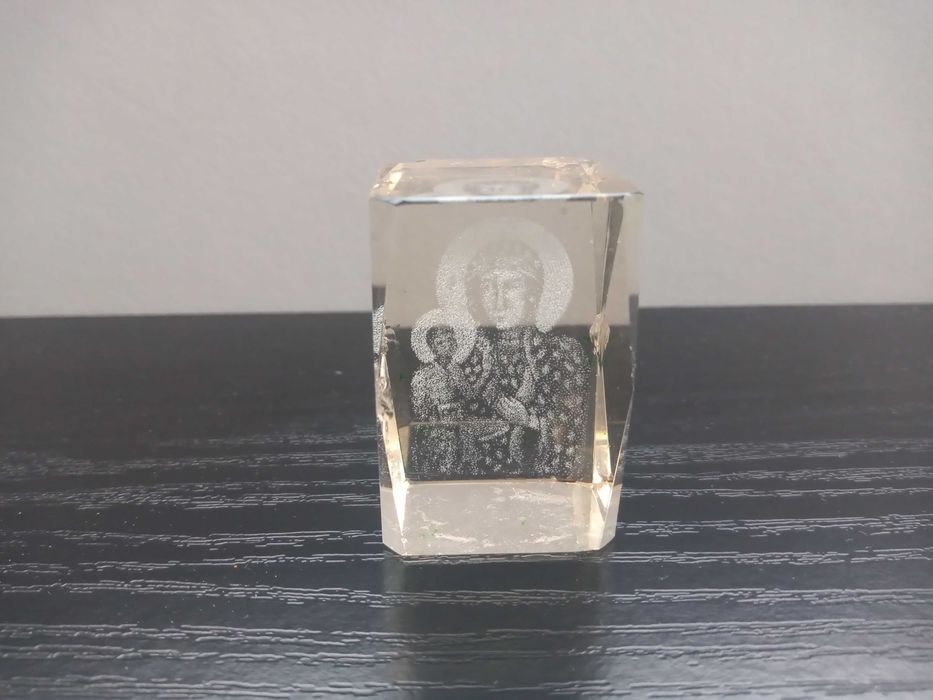 Szklane Figurki 3D Hologram Dewocjonalia Zestaw 4 Sztuk