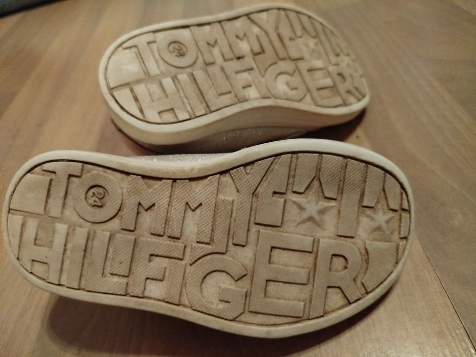 Buty Tommy Hilfiger r.24