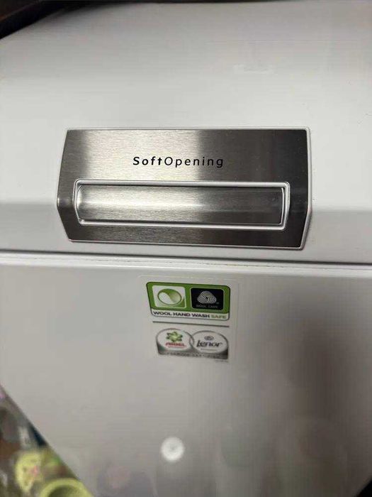 Вертикальна пральна машина AEG seria 8000 LTN8C373 Доставлю!