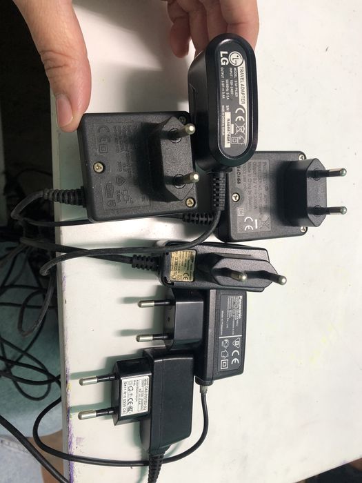 Conjunto 6 carregadores telemóveis