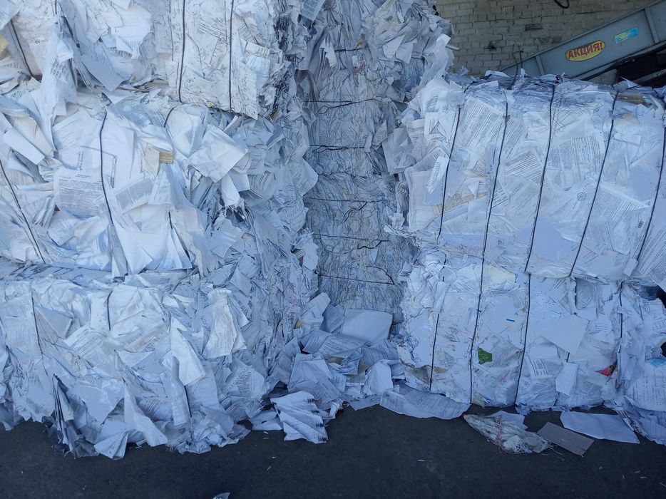 Покупаю вторсырьё (макулатура, полимеры, бутылка пэт и т.д.)