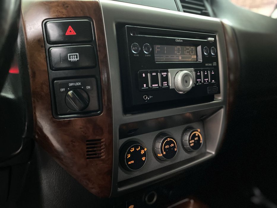 Nissan Patrol 2005 3.0 дизель Механіка. Нісан Патрол Y61 / Обмін