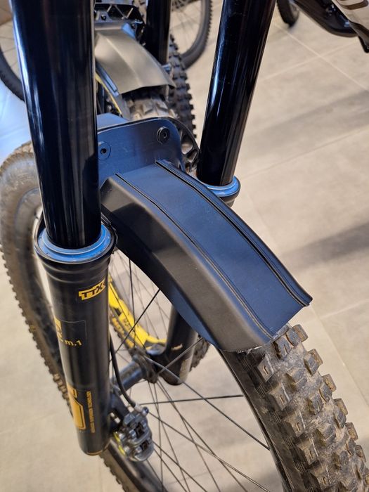 Ohlins DH 38 błotnik