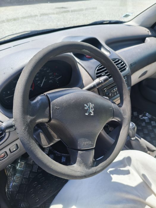 Peugeot 206 com teto panorâmico