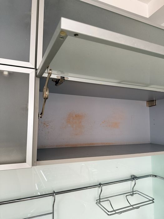 Кухонні шафи металеві. Кухонний гарнітур