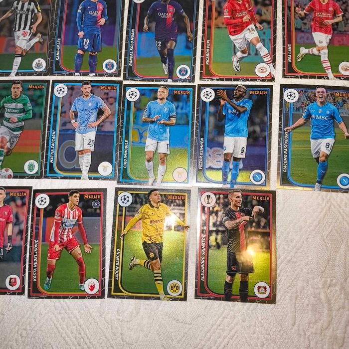 47 Cartas Topps Merlin 2024