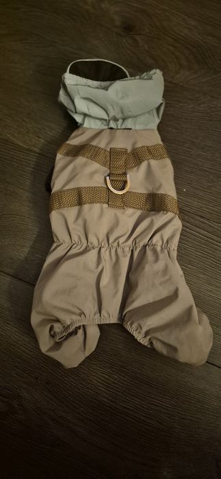 Дощовик на собачку.  Стан ідеальний. 2 рази оділи.