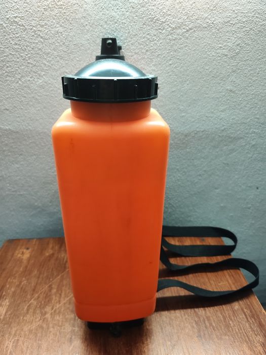 Оприскувач гідравличний садовий "КВАРЦ" 12 литрів на запчастини