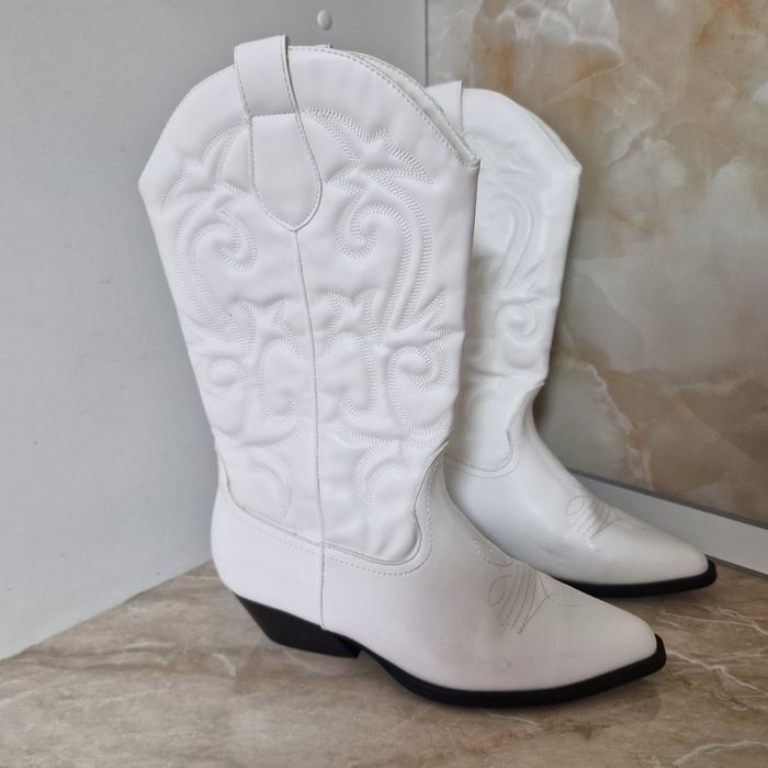 Демісезонні жіночі чобітки козакі 38р.