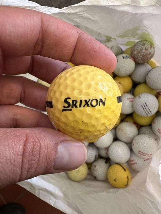 BOLAS de Golf aproximadamento 150 uni