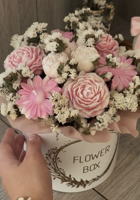 Букет з соєвих свічок