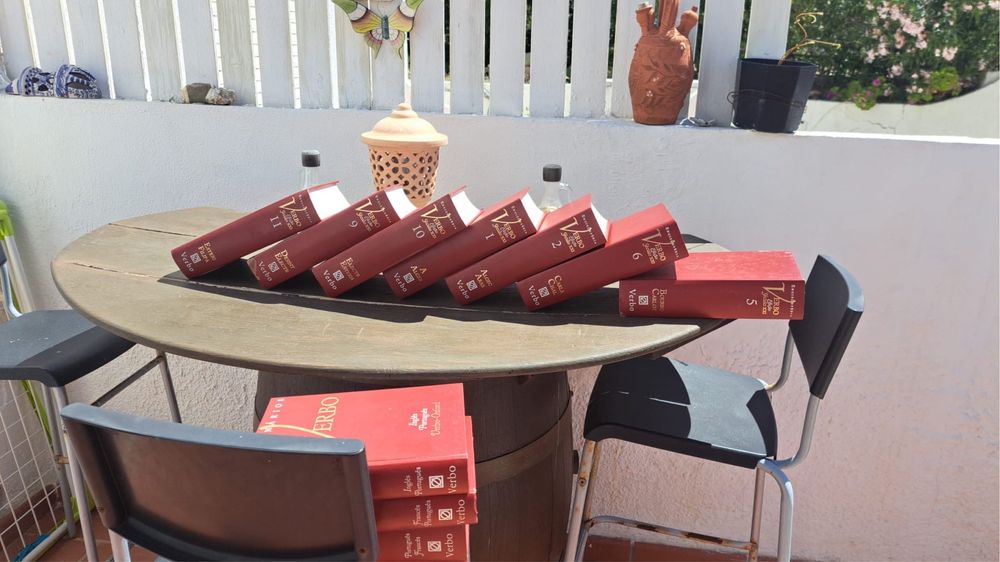 Enciclopedia do seculo 21 - 29 volumes