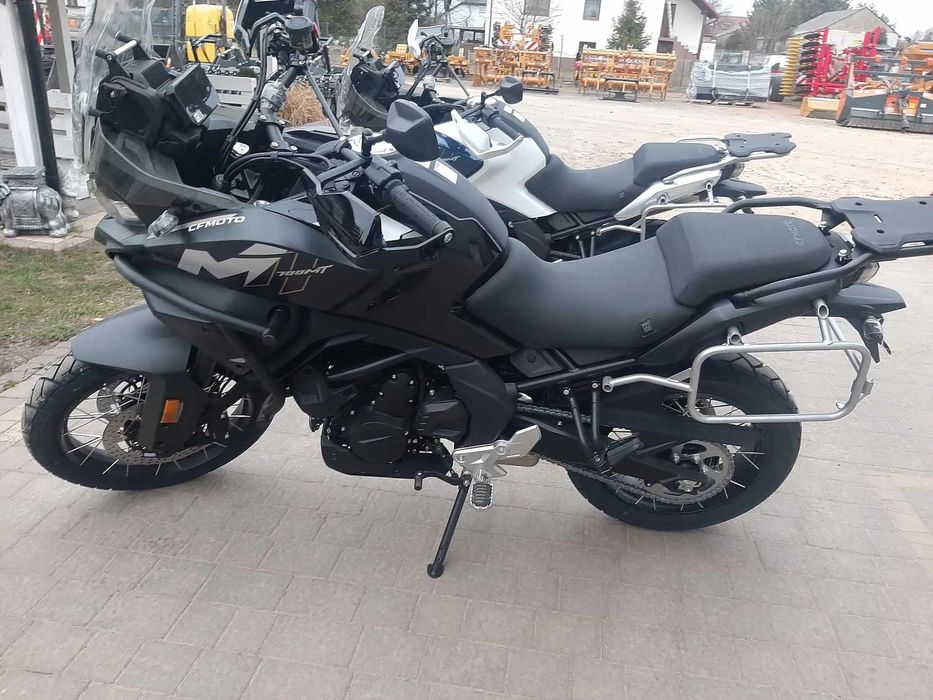 CFMoto 700MT CF Moto 700MT Motocykl Faktura 23% Nowy Dostępny 2025