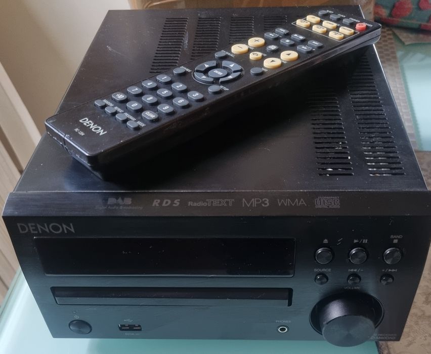 Denon rcd m40dab uszkodzony