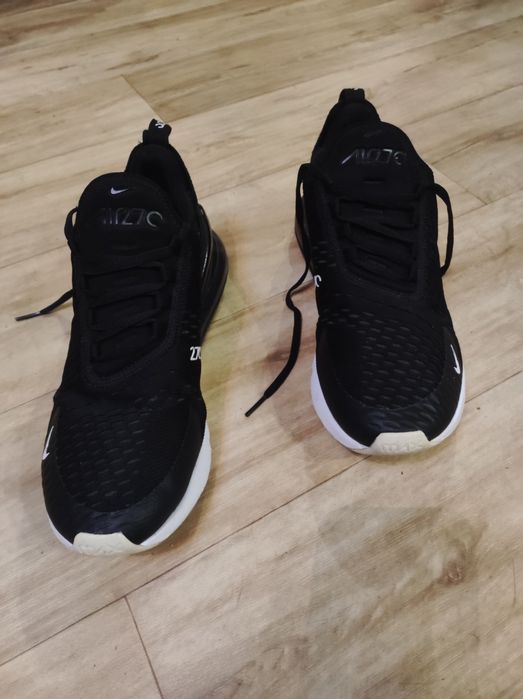 Кроссовки Nike air max 270 размер 44 стелька 28 см