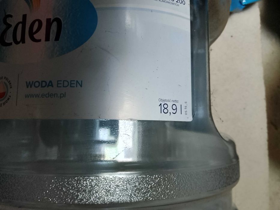 Pusta butla Woda Eden 18,9l na wino piwo zaprawy z rączką