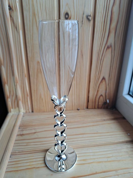 Весільні келихи продам