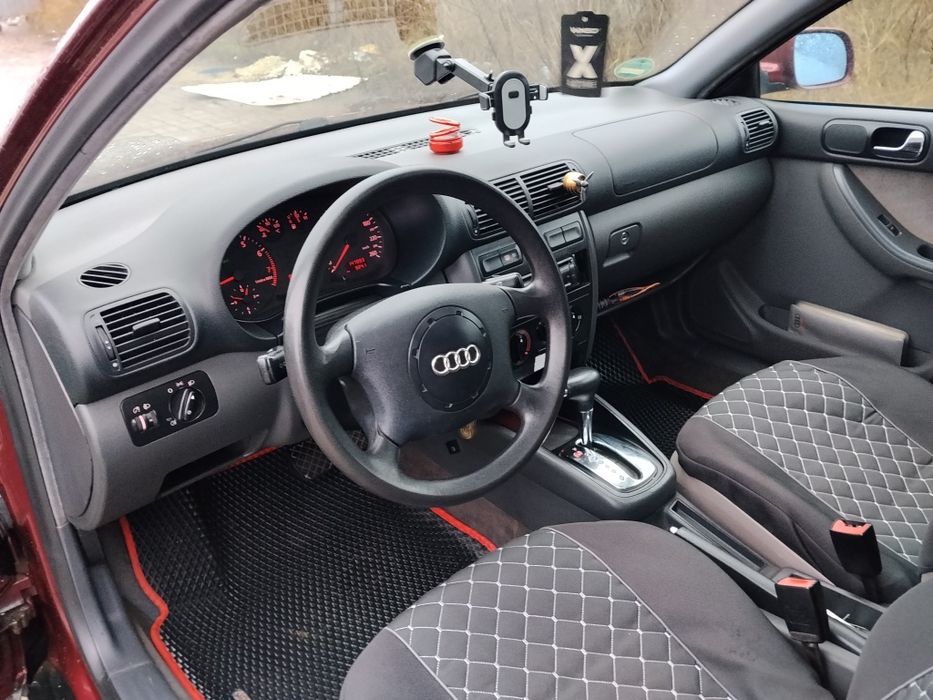 Продам Audi A3 2000р 1.6газ-бензин, автомат, дуже хороший стан