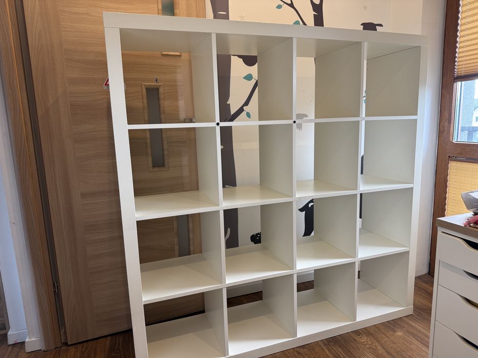 Regał IKEA KALLAX 4×4 – stan dobry plus