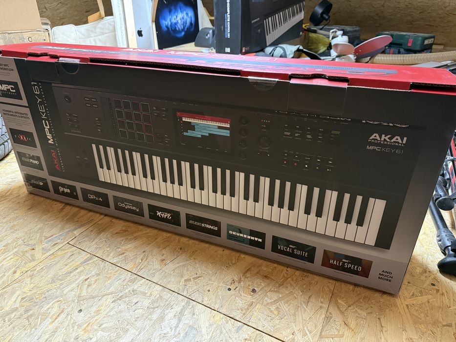 Akai Mpc Key 61 standalone + 1TB dysk Kiełczów • OLX.pl