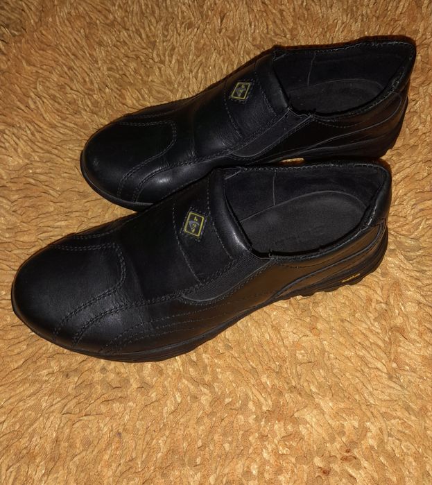 Туфлі шкіряні підліткові