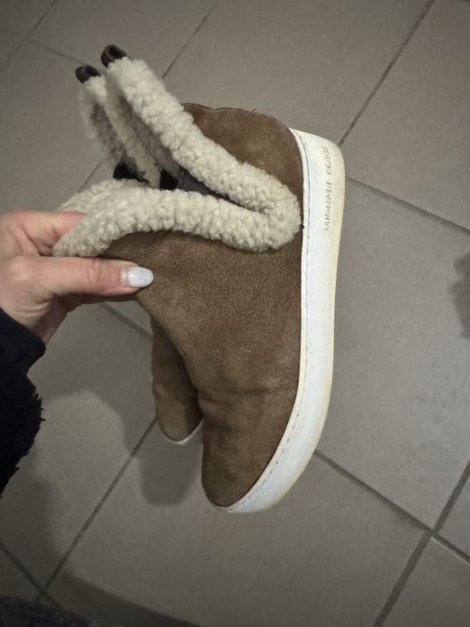 Угги жіночі MK і Jack Wolfskin