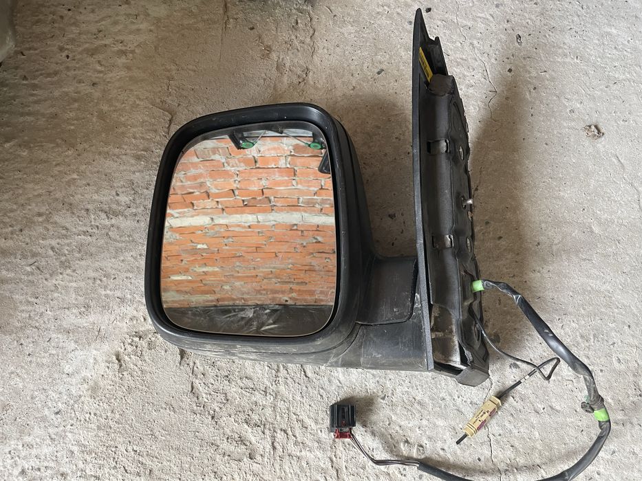 Дзеркало ліве водійське VolksWagen Caddy