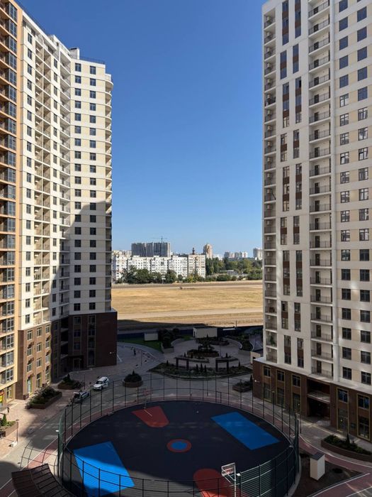 Кадорр Сити 68 Жемчужина вид на ипподром без ремонта Краснова