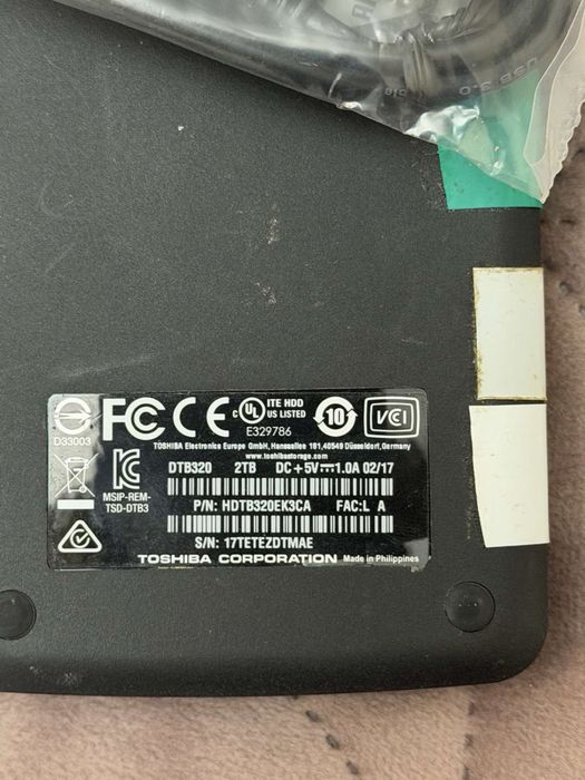 зовнішній жорсткий диск Toshiba Canvio Basics на 2тб,1тб USB 3.0,