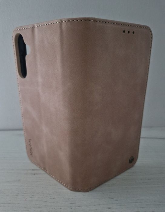 Kabura Wonder Smart do Samsung Galaxy M35 5G cappuccino