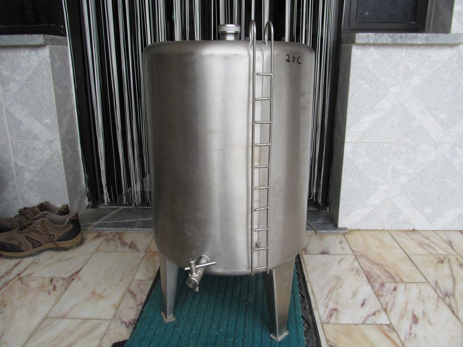 Cuba em inox de 25 ltr